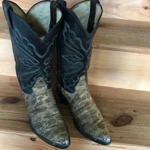 Men’s cowboy boots